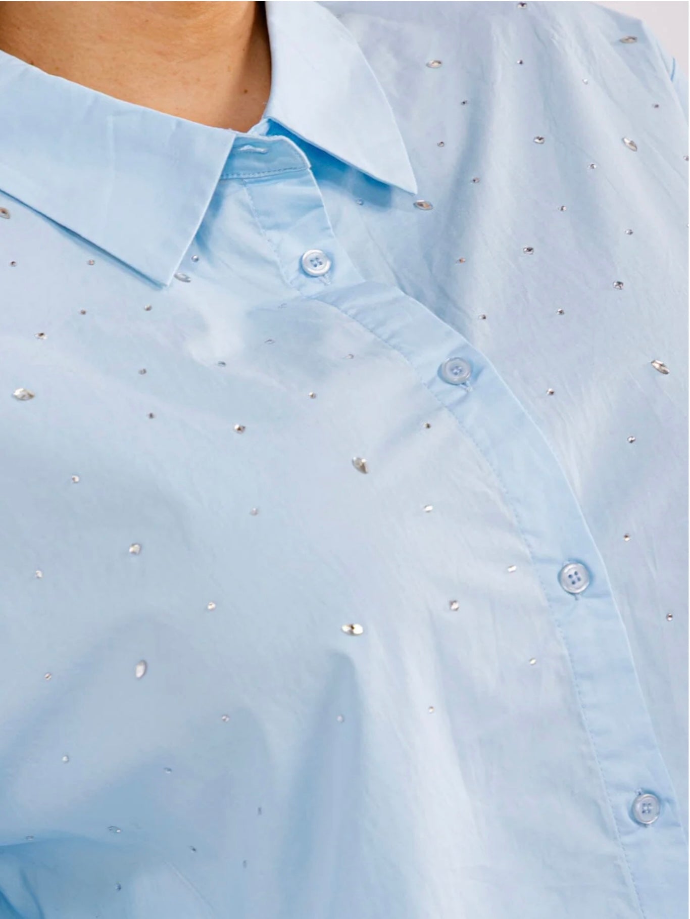 040926 Skyblue Buttons Down Rhinstone Blouse
