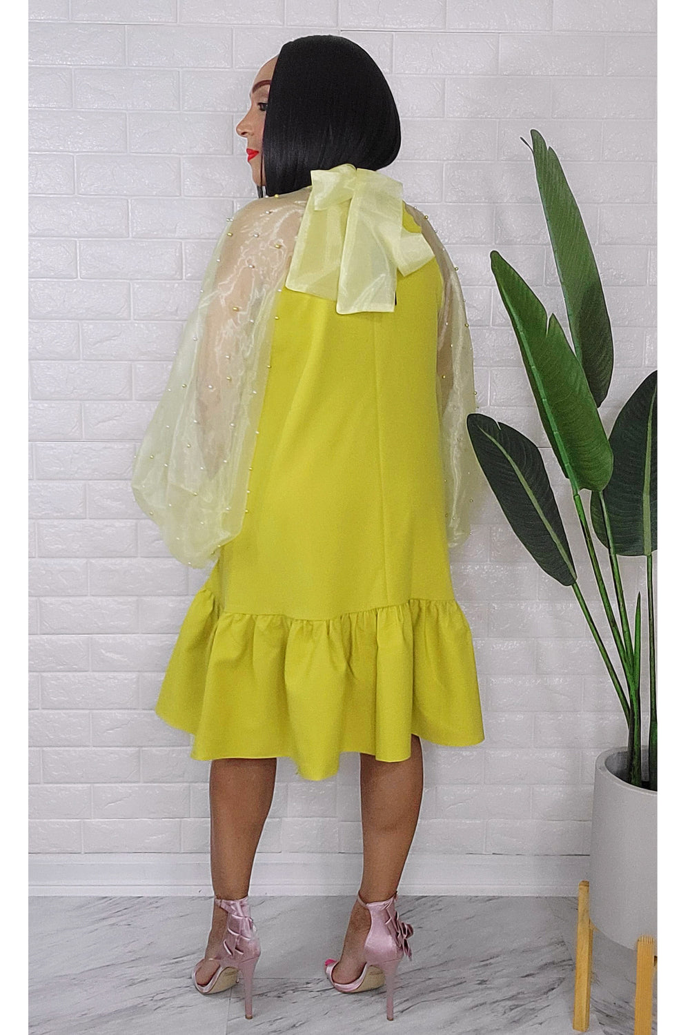 042723 The Green Cute Organza Pearls Puff Sleeve Midi Dress