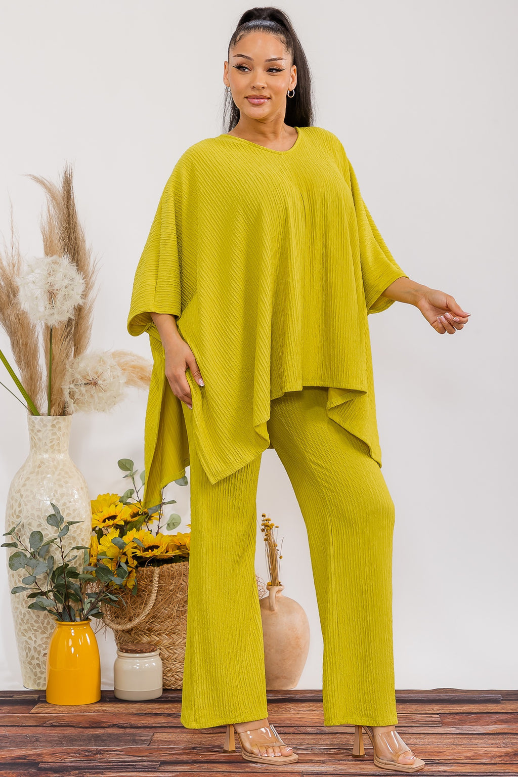 041626 Chartreuse Crinkle Flow Two-piece Set