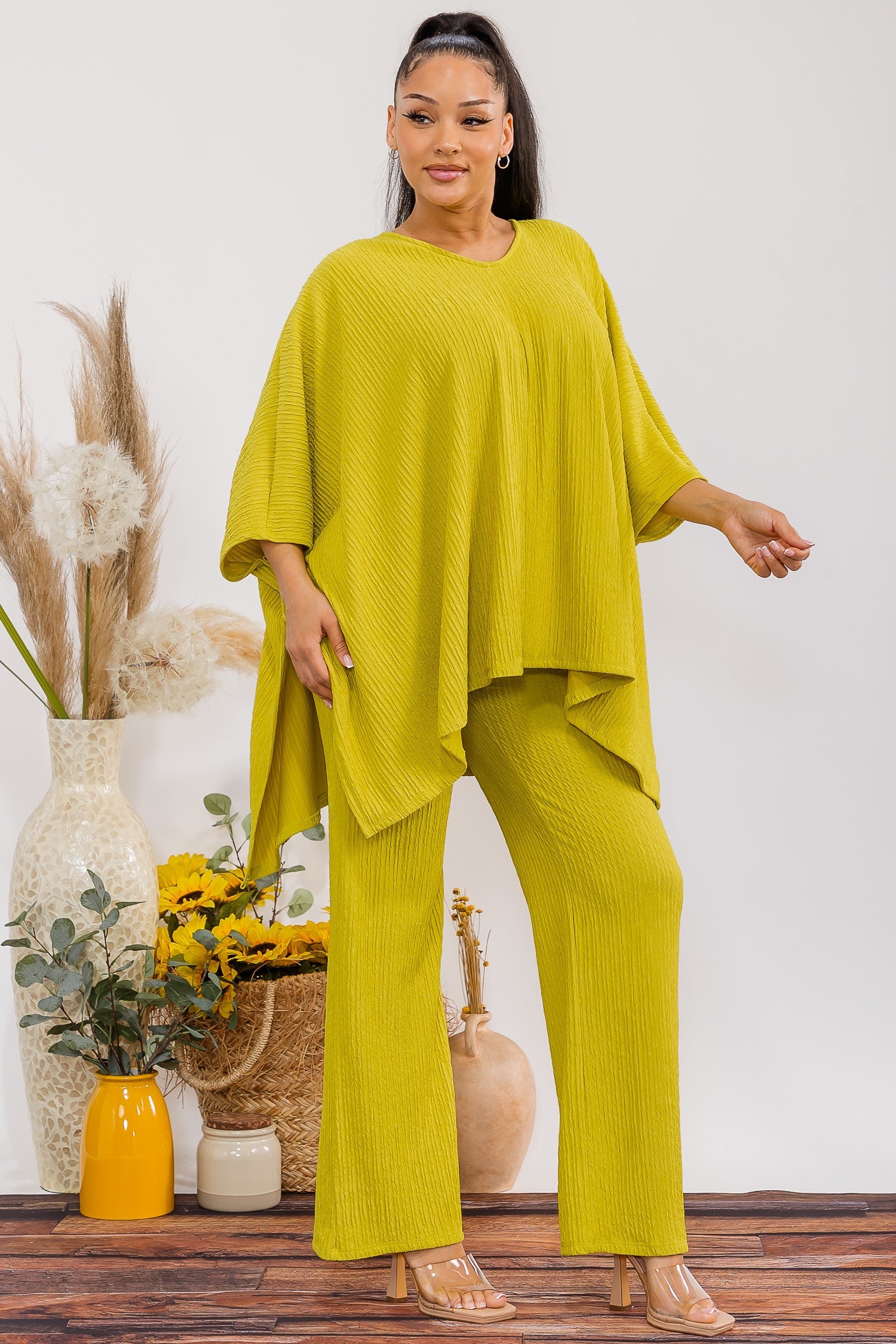 041626 Chartreuse Crinkle Flow Two-piece Set