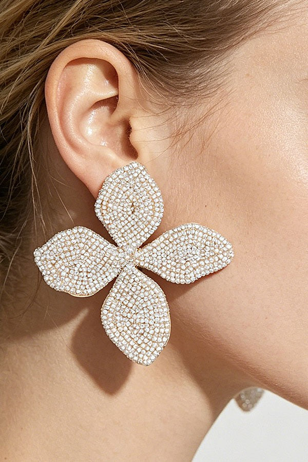 051426 Gold Cream Stone Beaded Flower Earrings