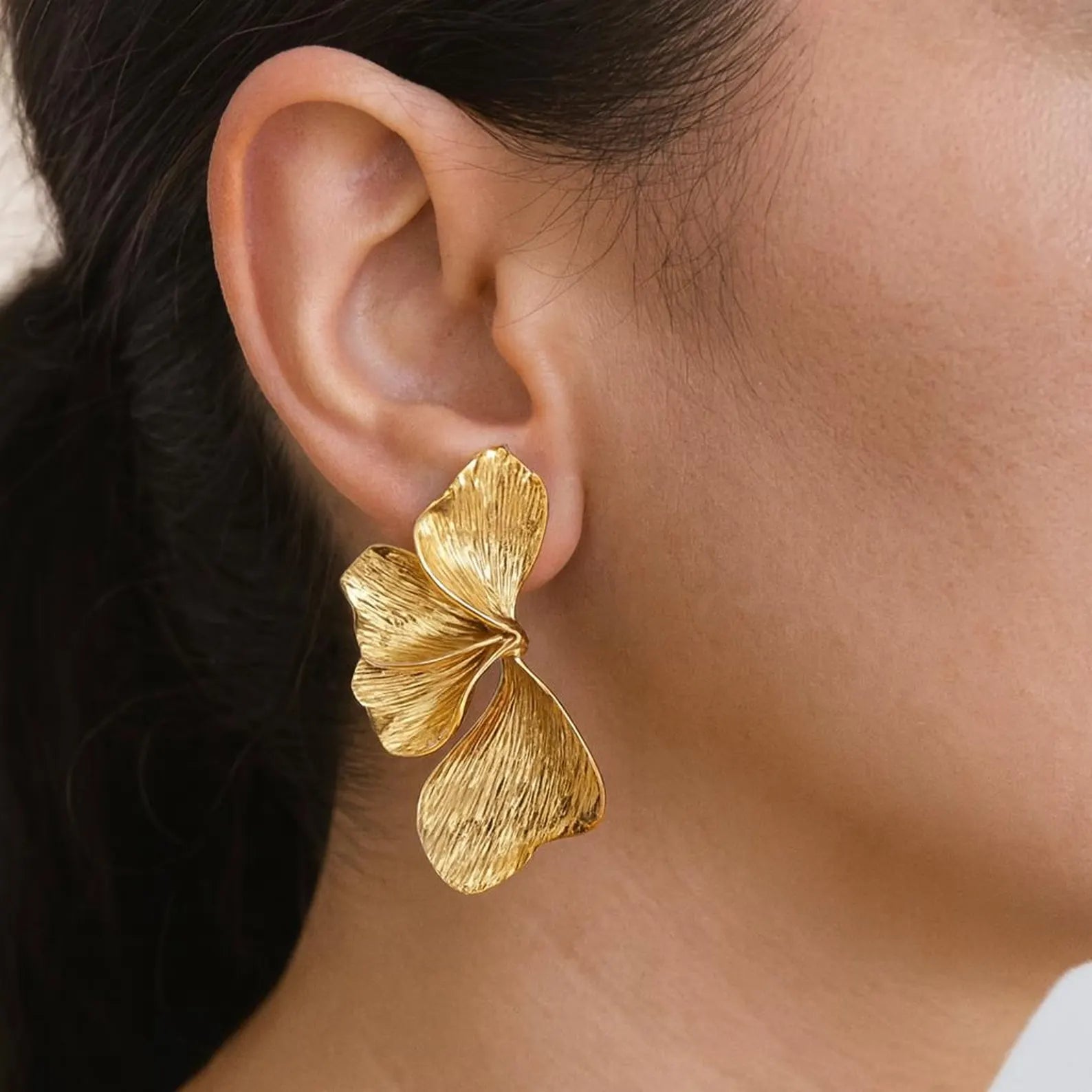 051426 Gold Blooming Petal Flower Earrings