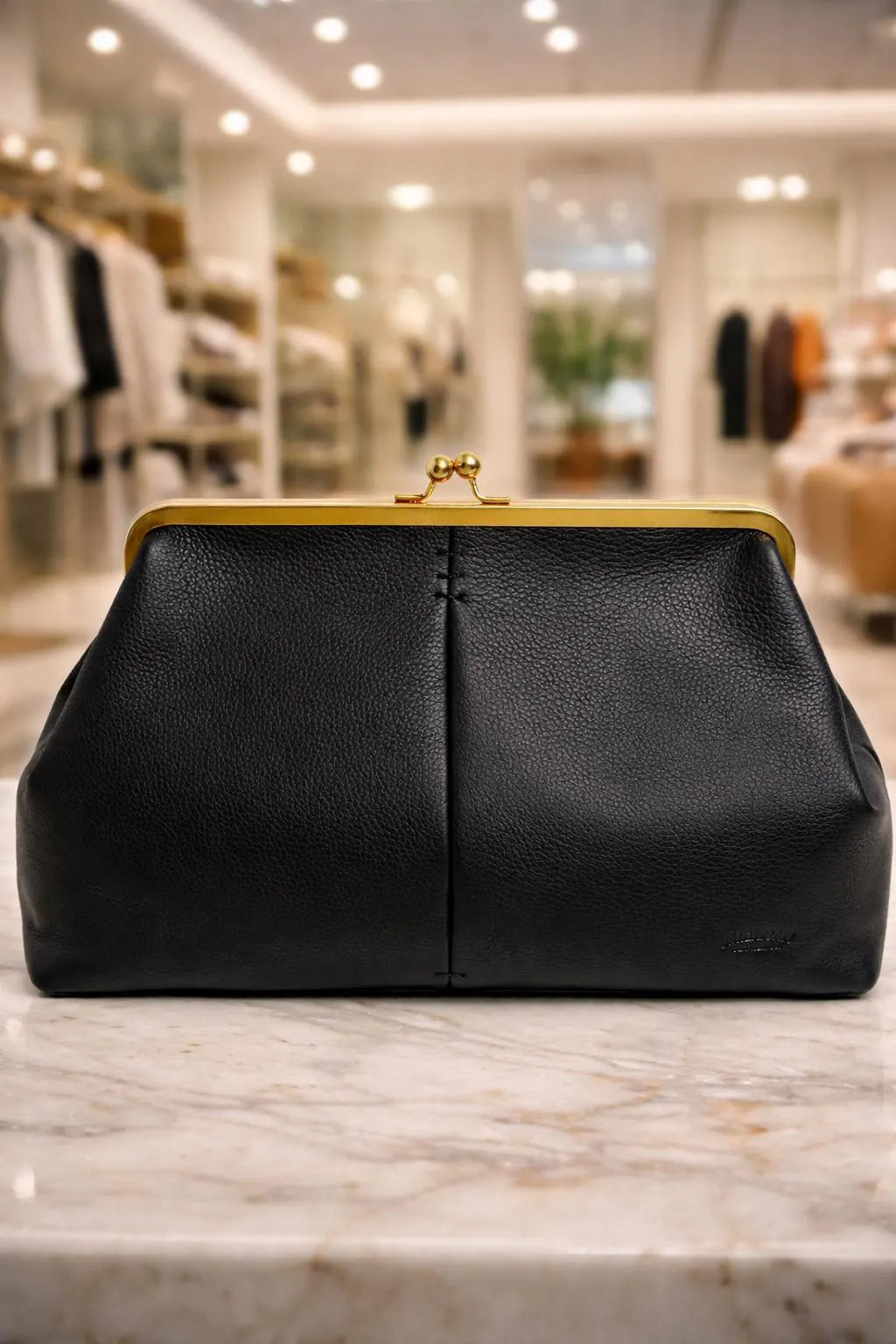 Grace Raffia Oversized Kiss Lock Clutch -  Black