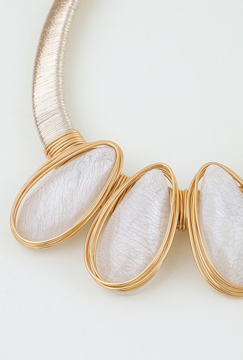 Gold White Stone Teardrop Wire Necklace