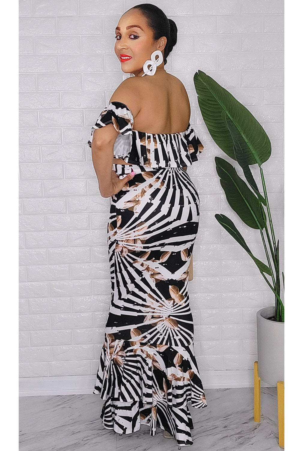 020623 Nairobi Ivory & Black African Print Set