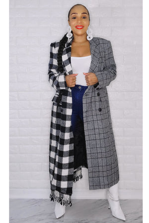 111922 Black and White Contrast Plaid Color Block Fringe Coat
