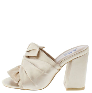 Nude Women's Heel w Bow