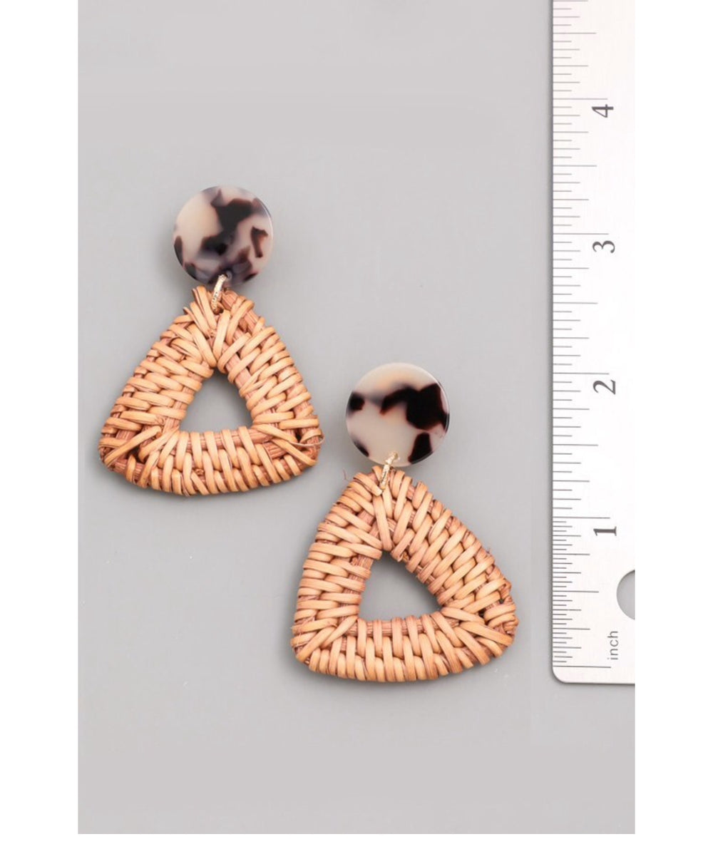 061322 Animal Print Woven Triangle Earrings