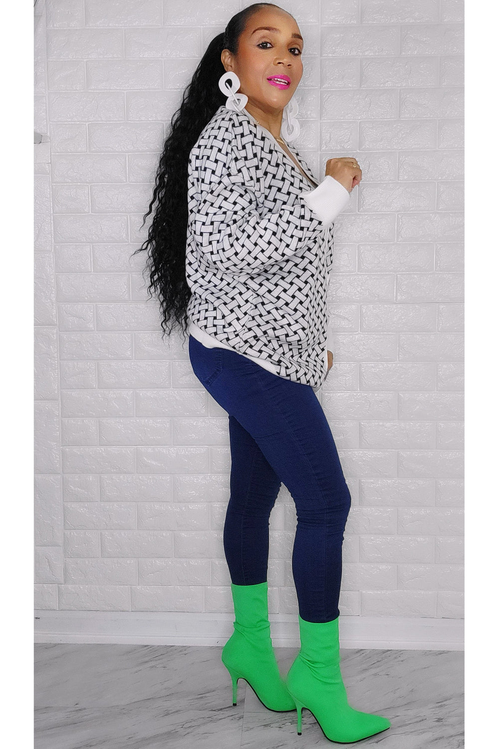 011023 White/Black Print Front Button Down Sweater One Size Fit All