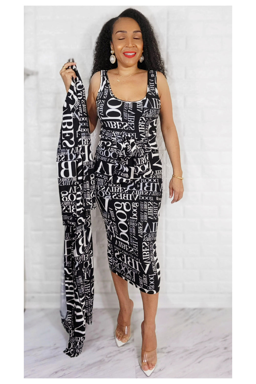 03232022 Black/White Good Vibe 2 PC Duster & Dress Set