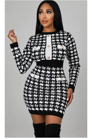 091322 The Houndstooth Long Sleeve One Size Fit Mini dress