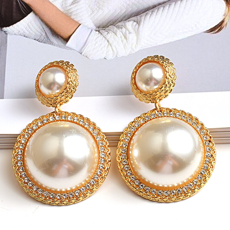 11192021 Gold Round Pearl Earrings Earring
