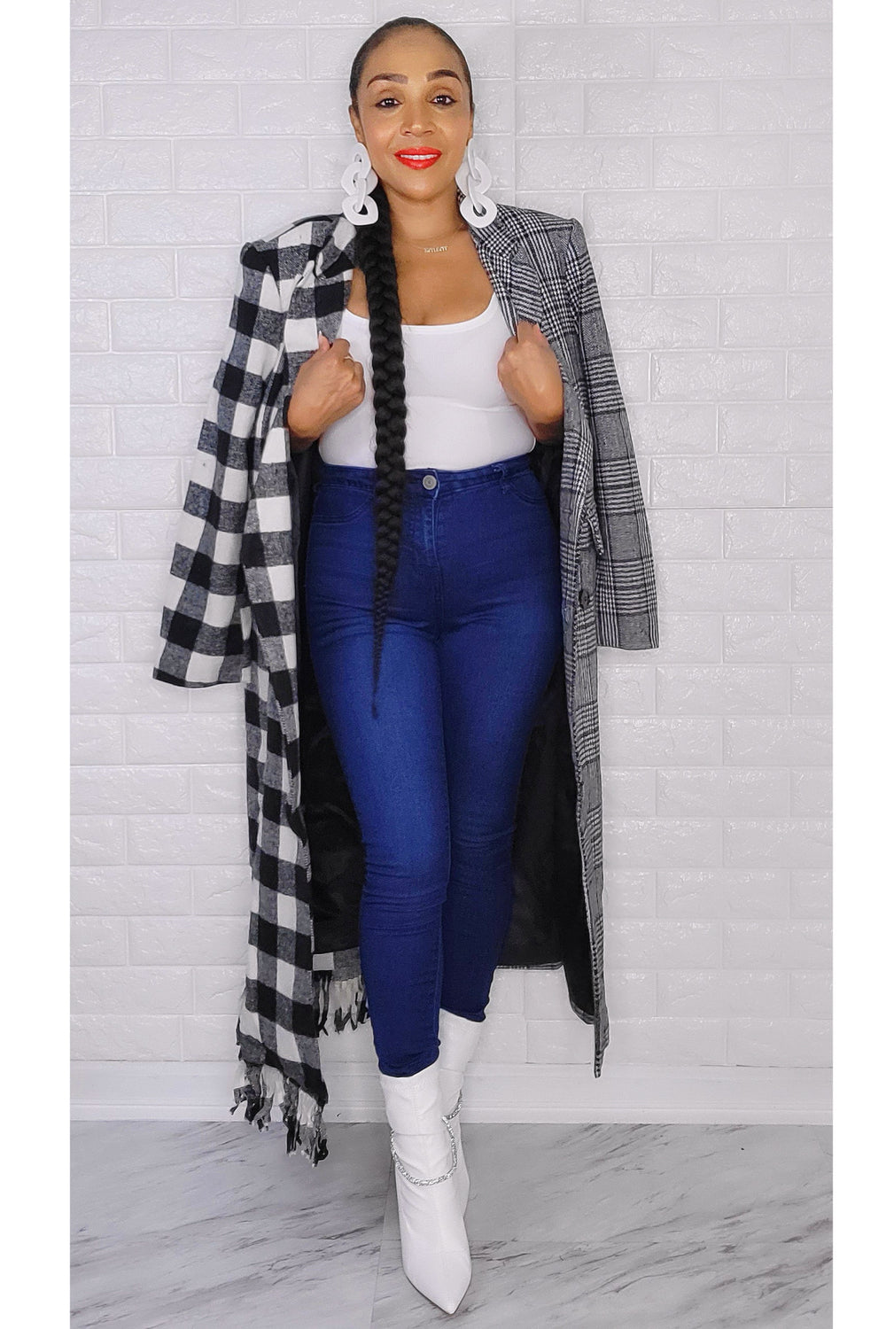 111922 Black and White Contrast Plaid Color Block Fringe Coat