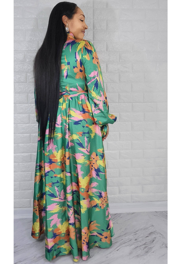 05032022 The Green Colorful Garden Long Sleeve Maxi Dress