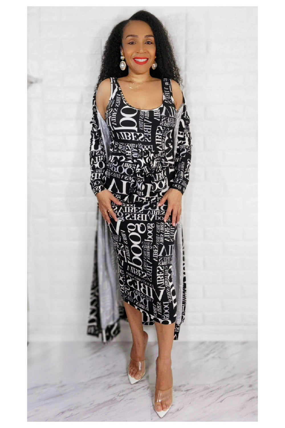 03232022 Black/White Good Vibe 2 PC Duster & Dress Set