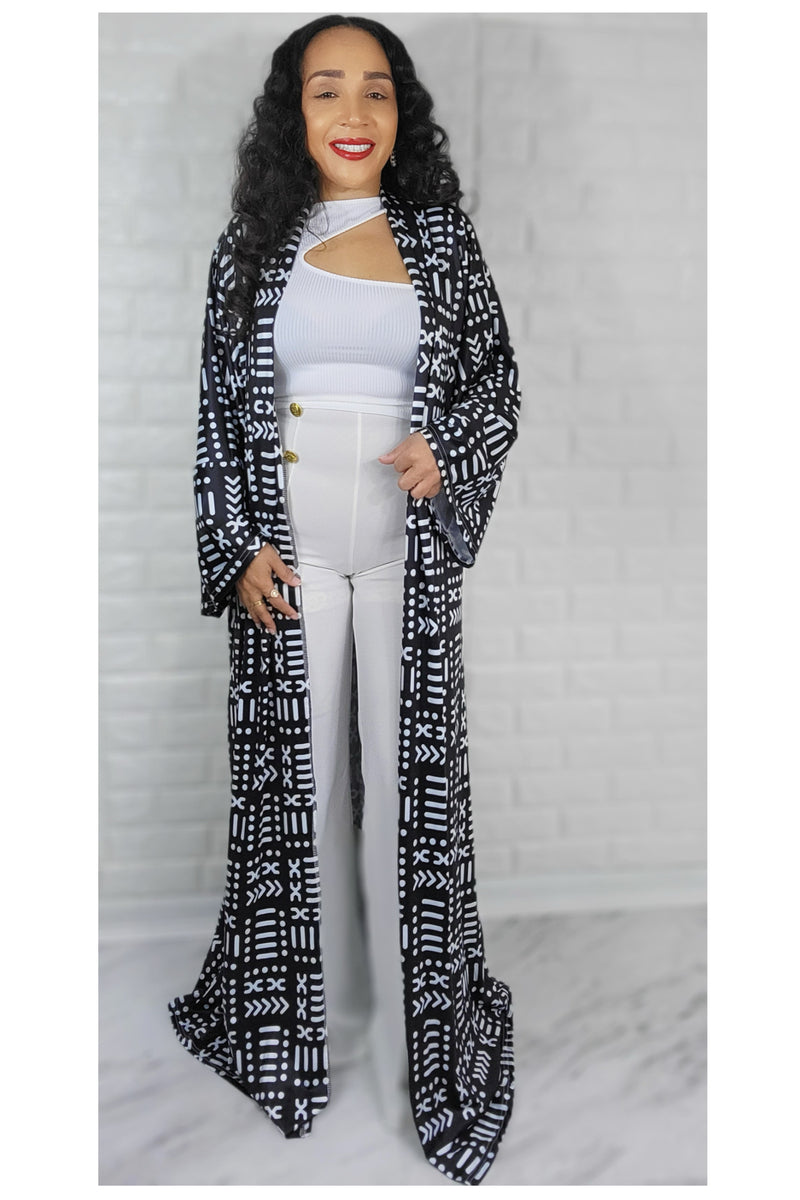 11242021 White & Black Bogolan Fabric Inspired Print Duster ONE SIZE FIT