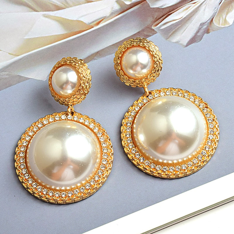 11192021 Gold Round Pearl Earrings Earring