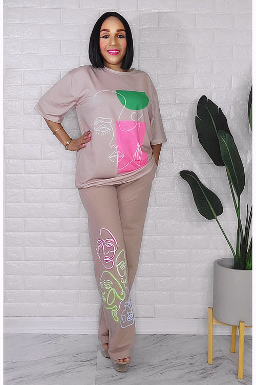 031623 The Cream T-shirt Pant & Top Set with The Lady Face