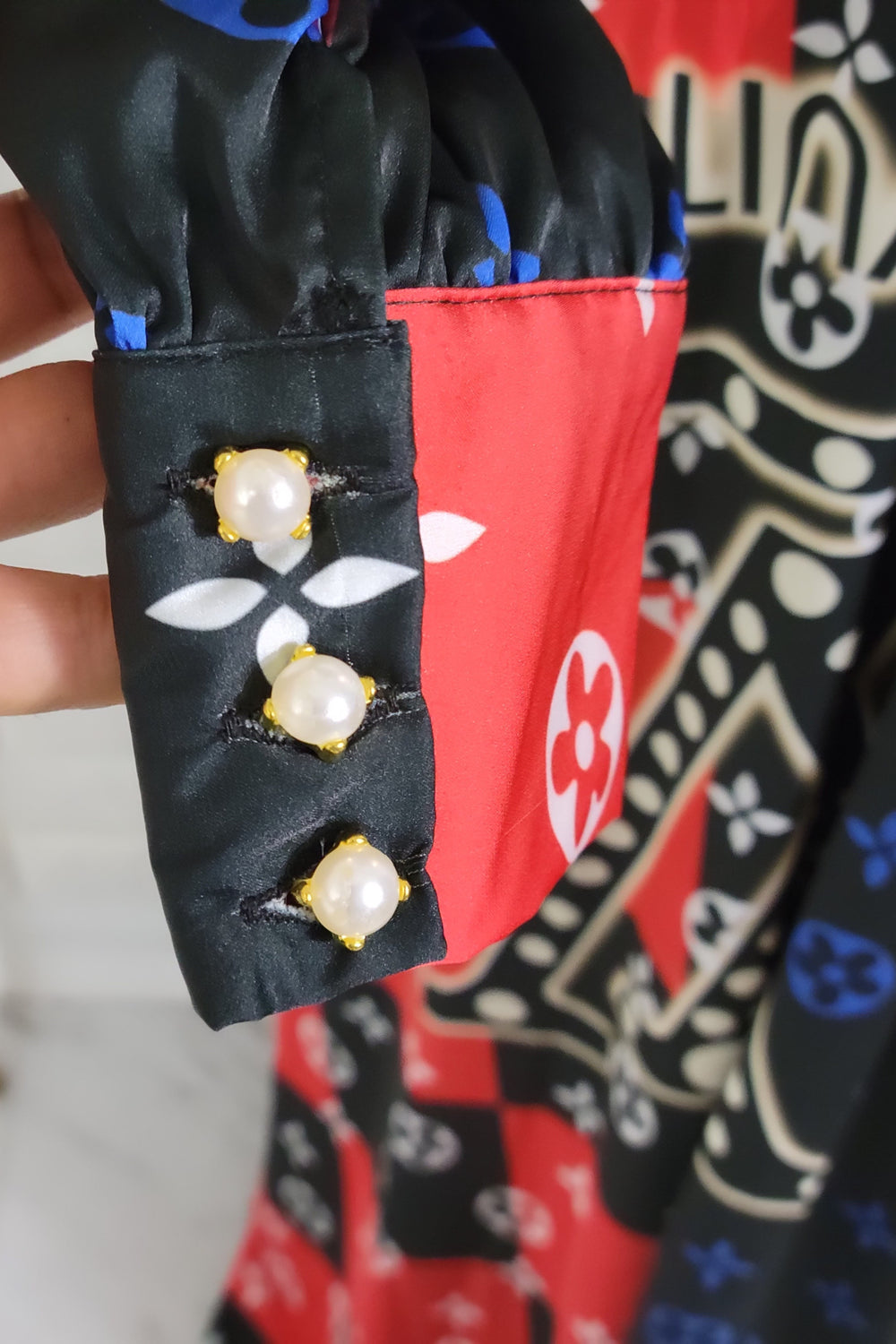 072822 Black Blue Letters Long Sleeve Maxi Dress