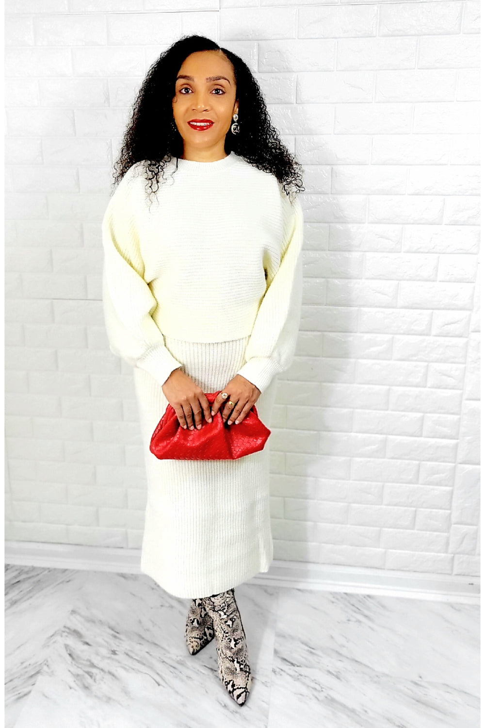 01182021 Creamy Wonderland Long Sleeve Solid Crop Top & Slit Skirt Set